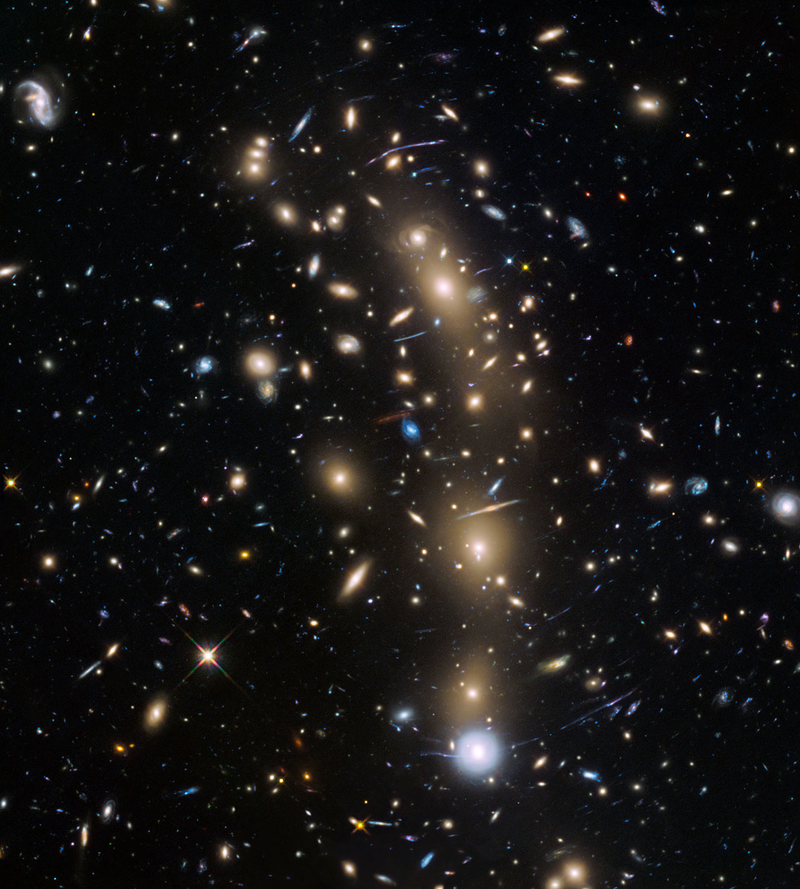 Abell S1063, seen with the gravitational lensing effect (Image: NASA, ESA, and J. Lotz (STScI)